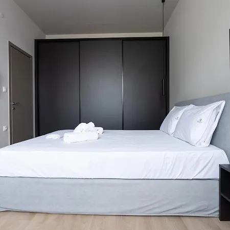 Metropolitan Minimal Loft 아파트 테살로니키