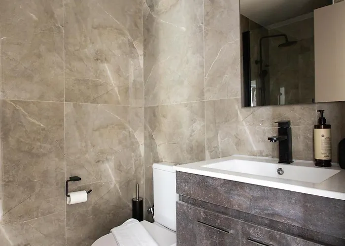 Metropolitan Minimal Loft Tesalónica