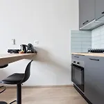 Metropolitan Minimal Loft Apartament Salonic