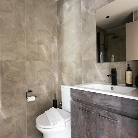 Metropolitan Minimal Loft Thessaloniki